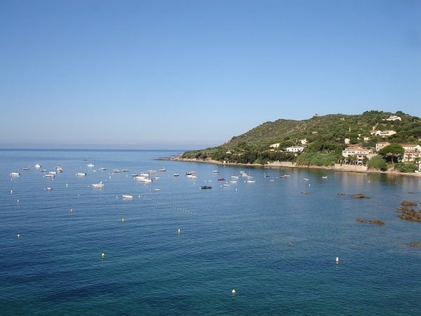 Top 10 des Agences Immobilières à Ajaccio : Trouvez la Maison de Vos Rêves
